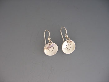 Tiny Concho Heart Stamp Earrings (E98)